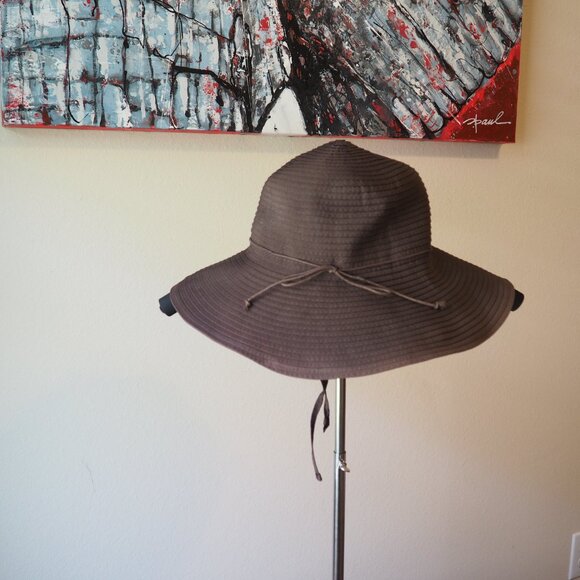 Ole America Brown Beach Hat - Picture 2 of 13